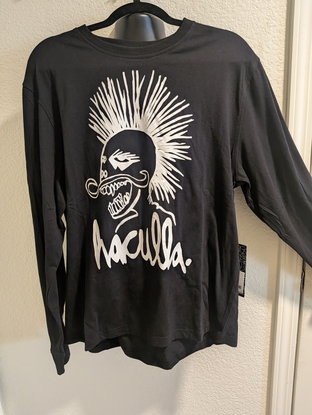 Haculla Soho Knit Long Sleeve Graphic Tee Black Size L NWT